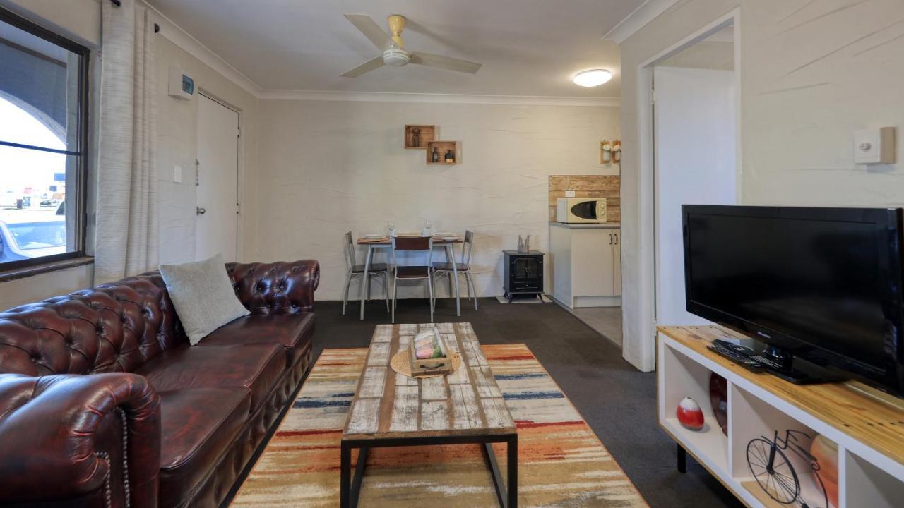 Grafton Lodge Motel Екстериор снимка