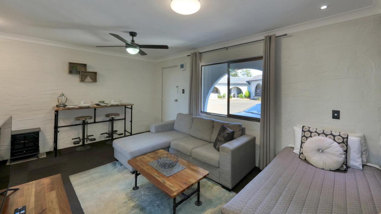 Grafton Lodge Motel Екстериор снимка