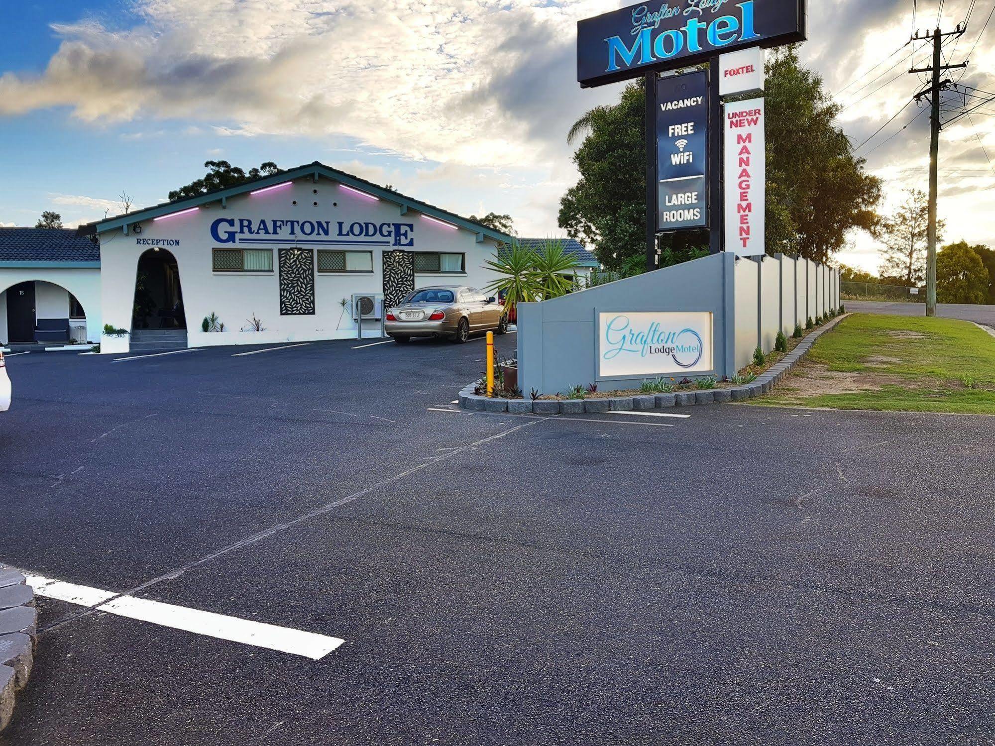 Grafton Lodge Motel Екстериор снимка